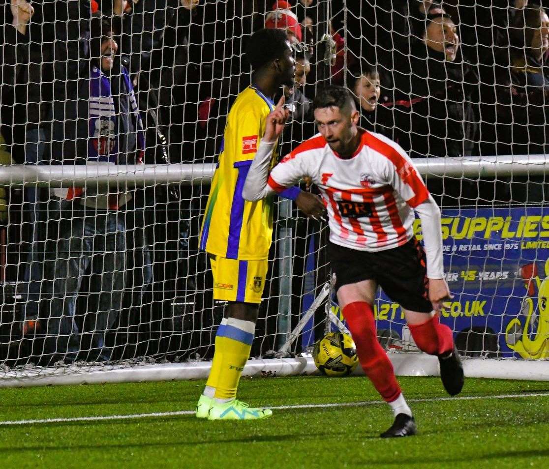 Dan Bradshaw completes the Sheppey United comeback on Boxing Day and makes it 3-3 against Sittingbourne. Picture: Marc Richards