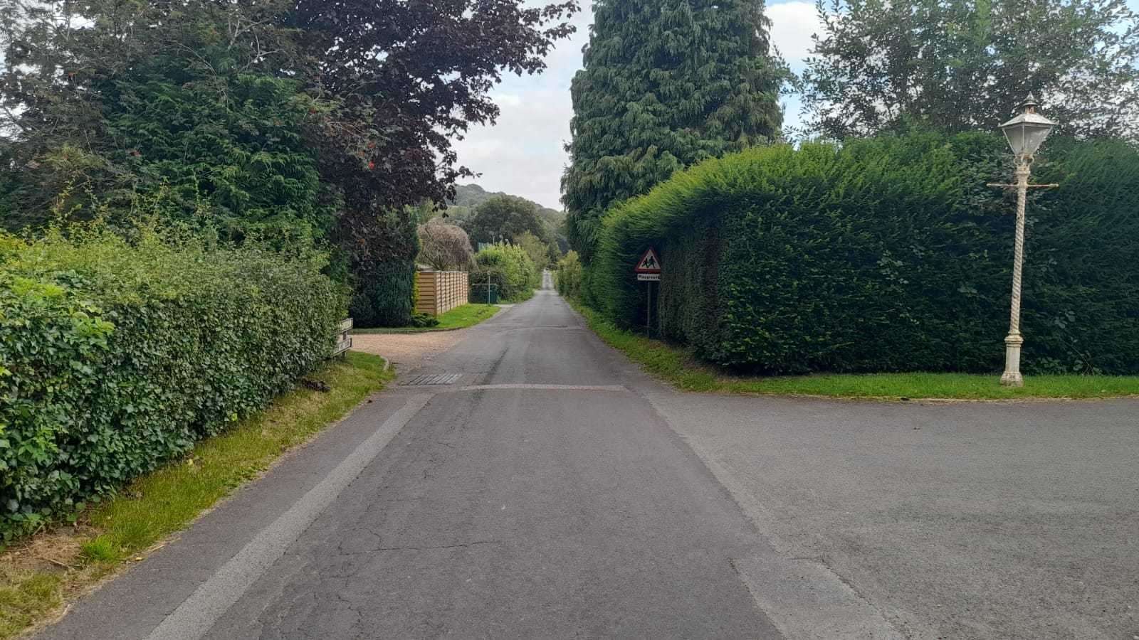 Branch Road, as seen from the Chilham end