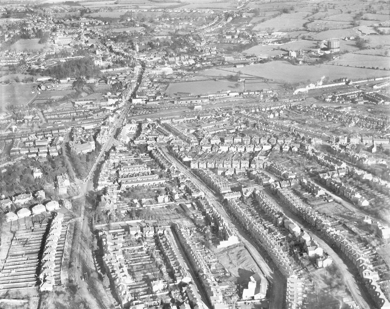 Looking down Tonbridge High Street, past the railway station, in 1939. Picture: Historic England