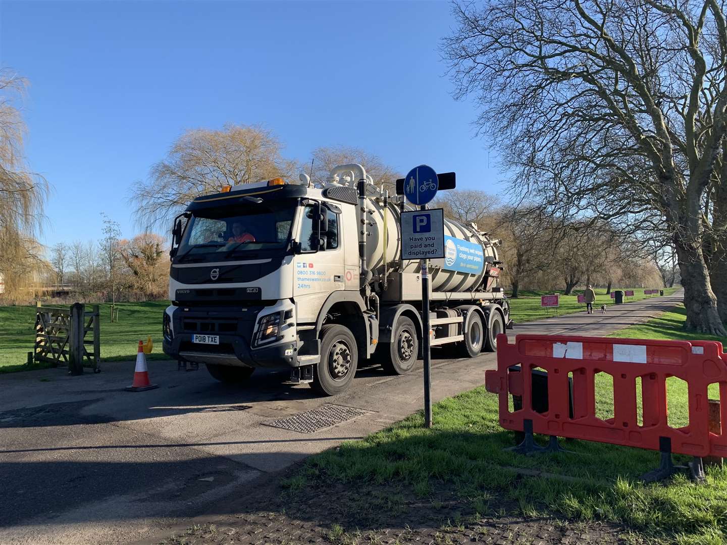 Tankers continue to carry transport wastewater from the Bulwark pumping station on the Quay to Richborough