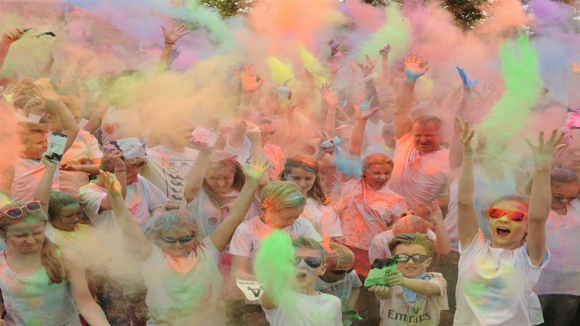 Jeskyns Community Woodland. Parents Consortium Colour Dash.