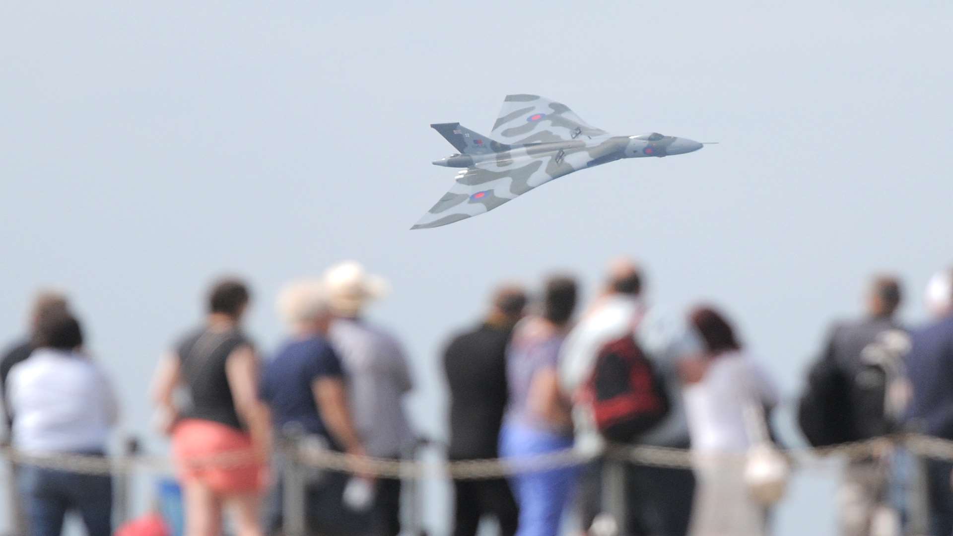 Visitors at Herne Bay gather to watch the airshow