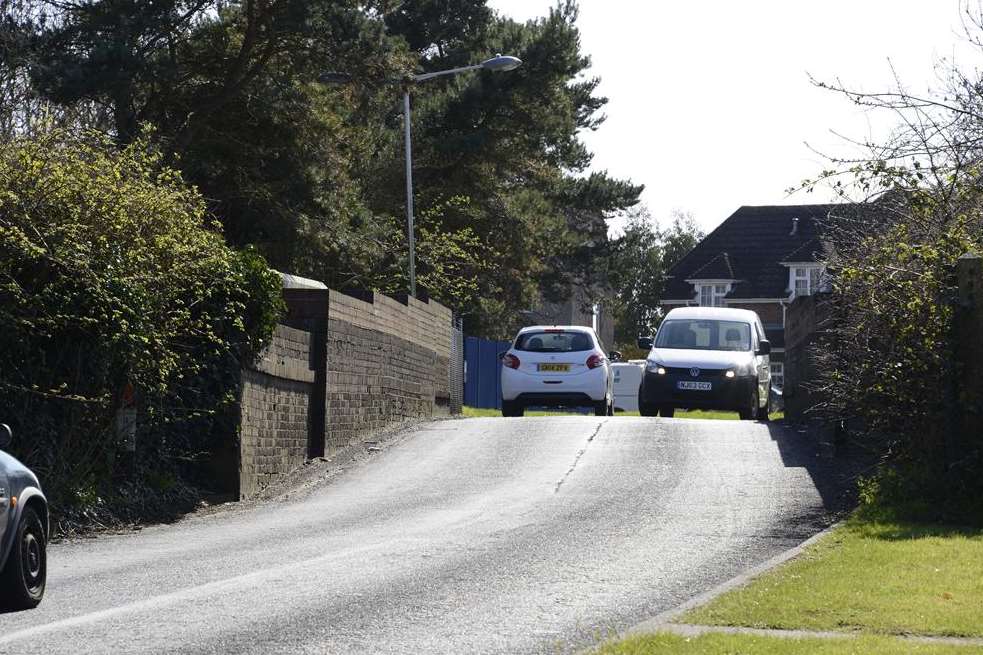 The narrowness of the bridge was one of the main issues raised. Taylor Wimpey will put in traffic lights to manage traffic