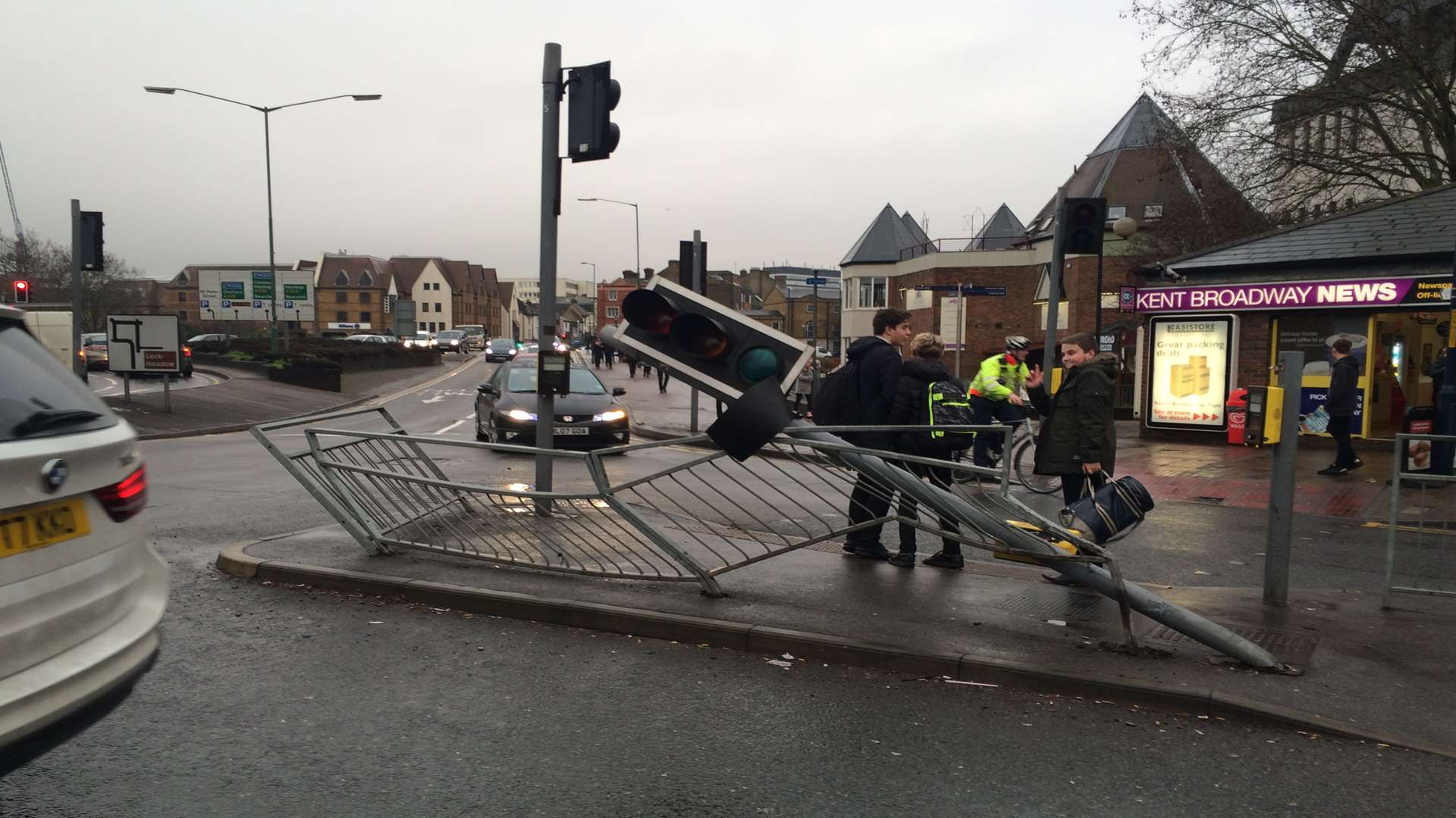 Pedestrians are having to judge when to cross Barker Road