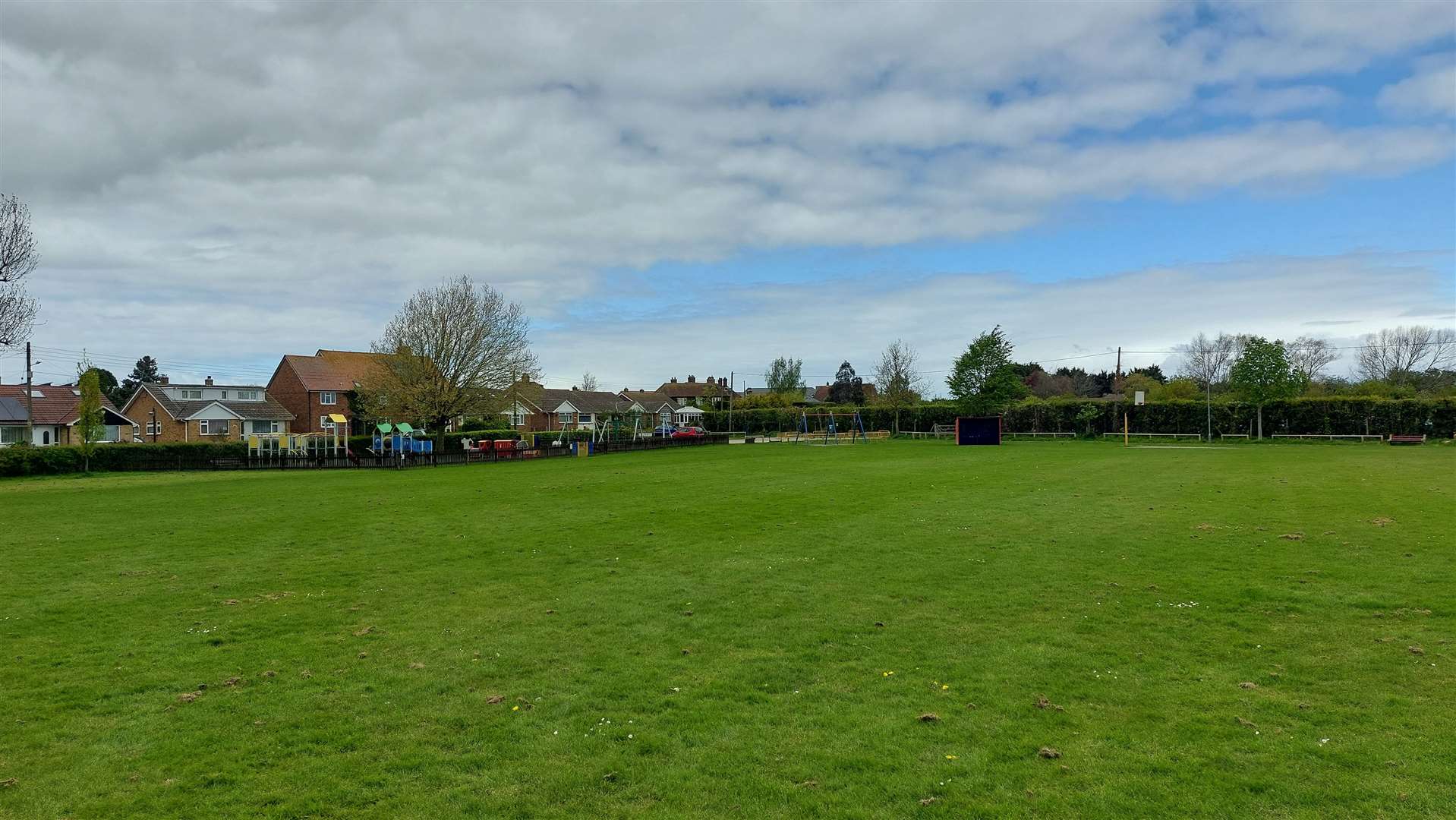 Youths often hang around by the recreation ground in Queen's Road