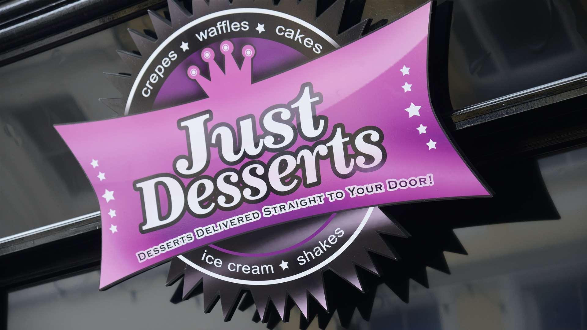 Just Desserts on Bank Street