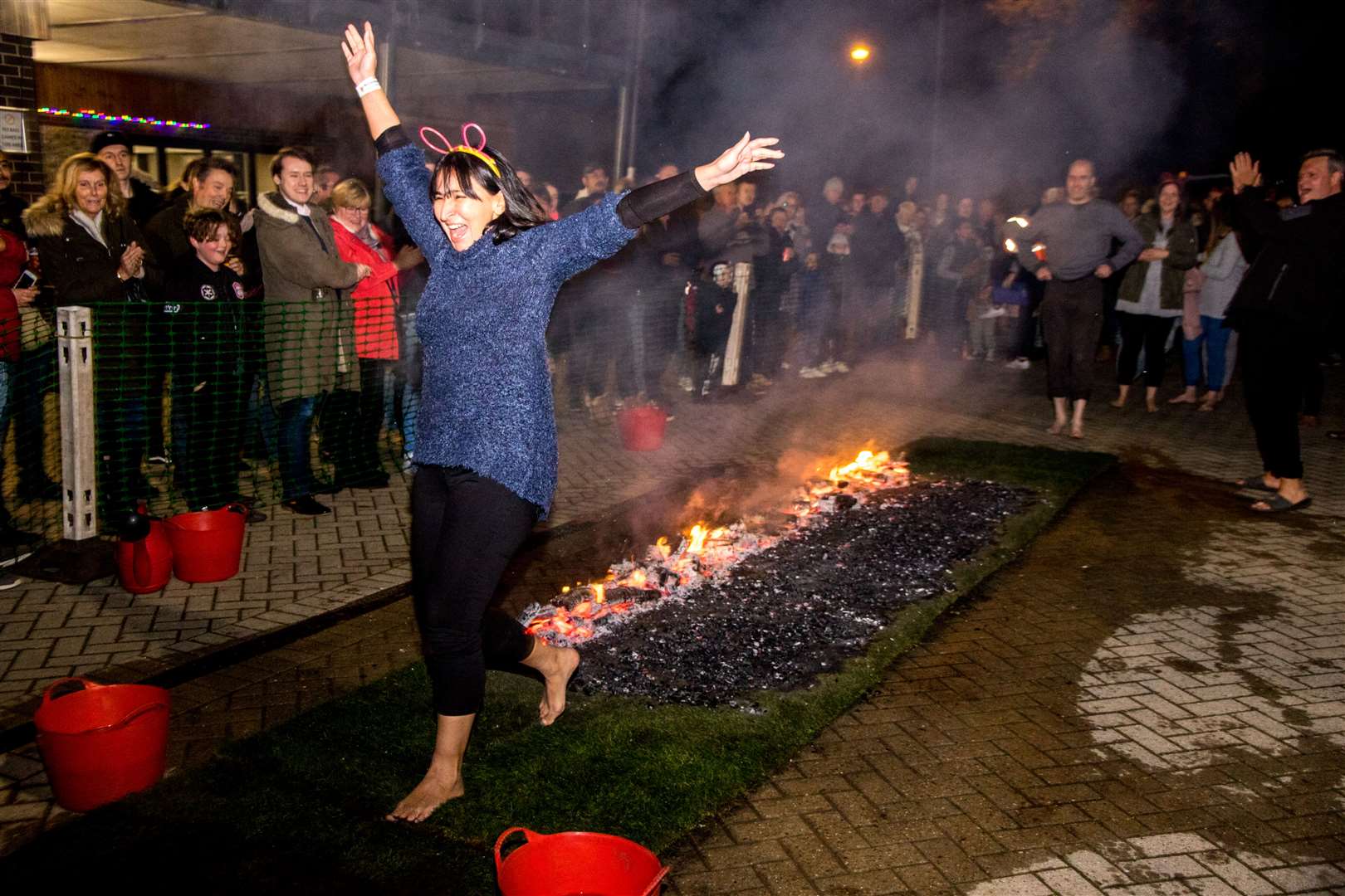 ellenor firewalk 2018 (20578400)