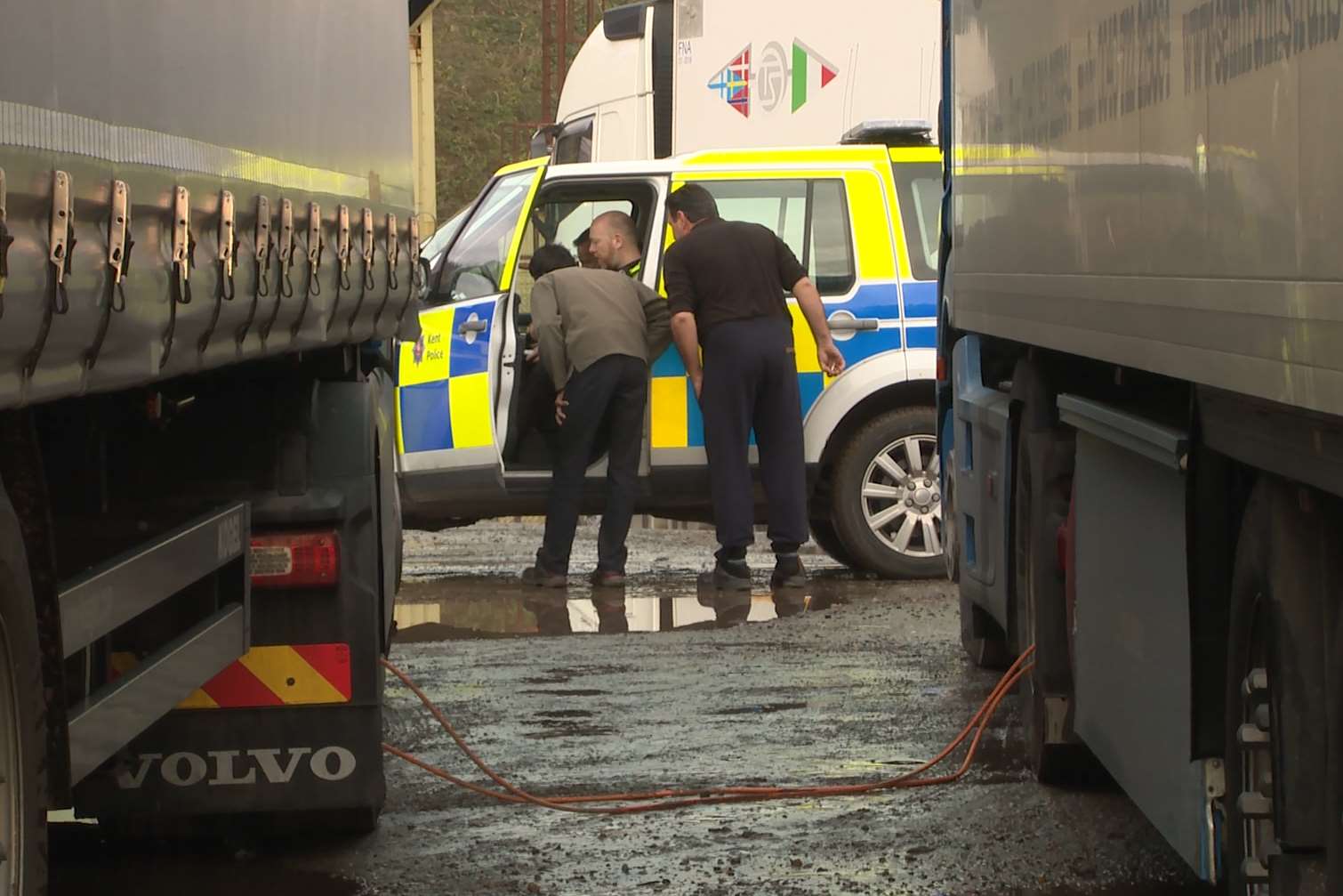 Two immobilised lorries were moved from the M20 to the secure area at Dover’s Eastern Docks.