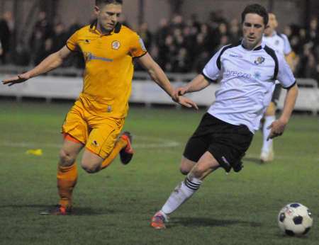 Dartford v Cambridge United