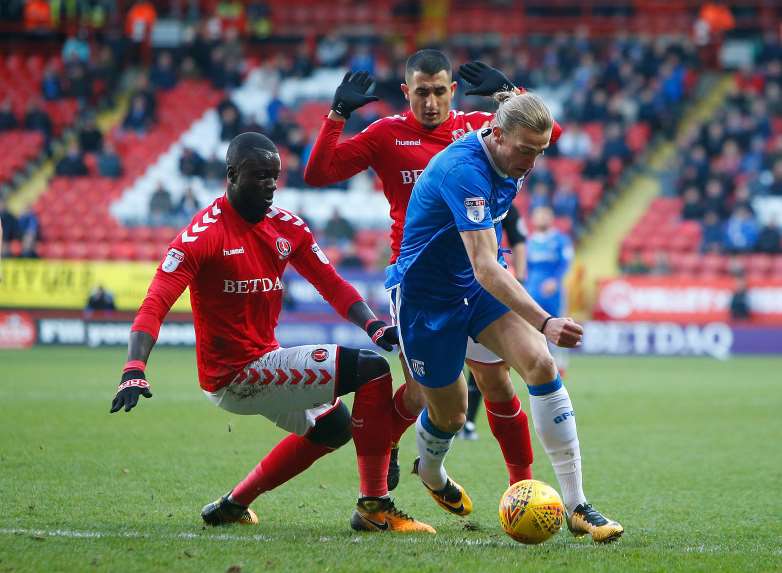 Tom Eaves getting the better of the Charlton defenders Picture: Andy Jones