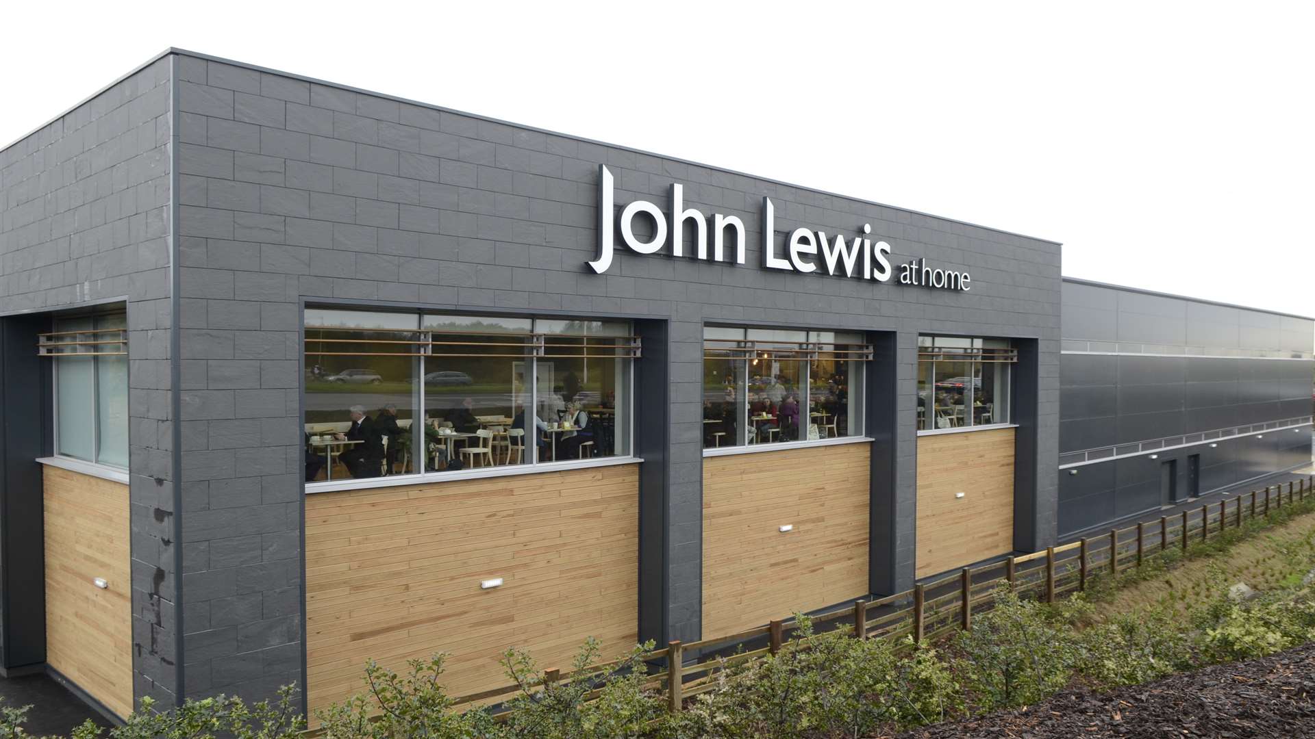 Mutuke fraudulently returned £2,153 of items to John Lewis