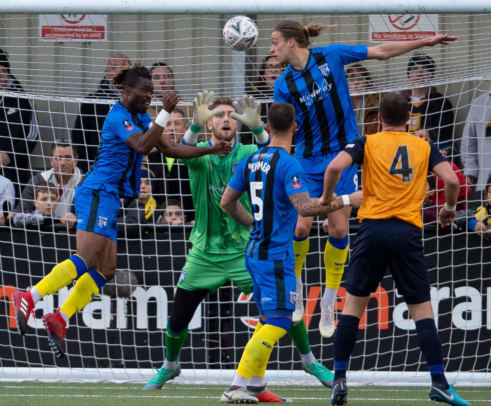 Gills under serious pressure in the first half Picture: Ady Kerry