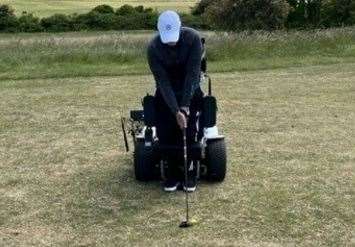 North Foreland's Kenny Powell using his ParaGolfer Buggy