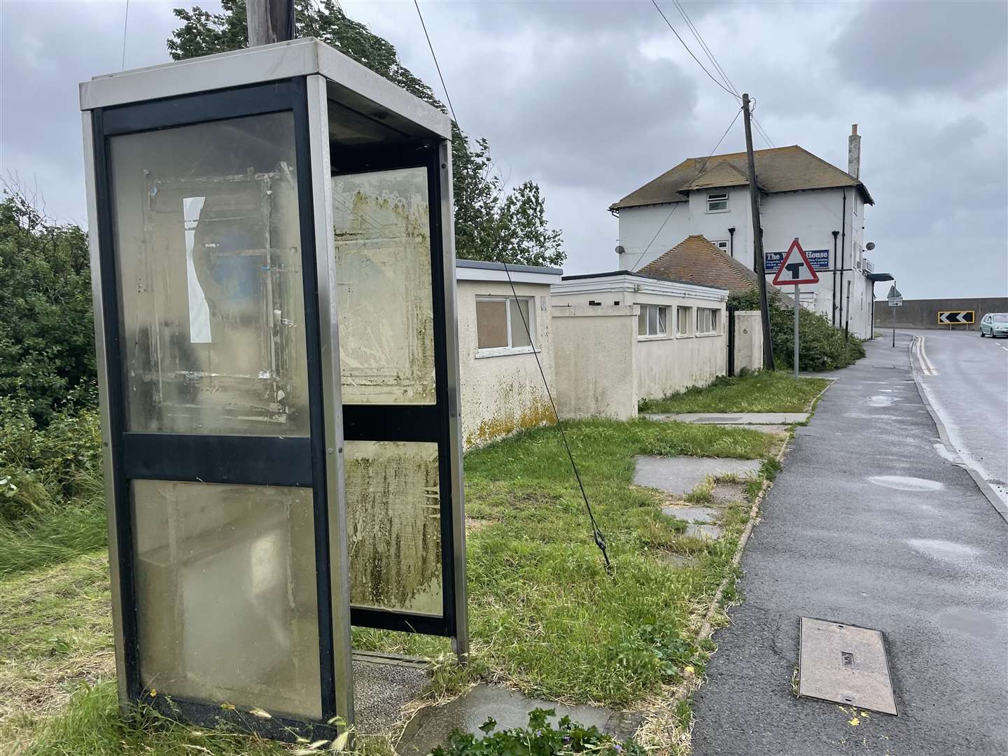 The payphone in The Broadway, Minster, near the White House restaurant