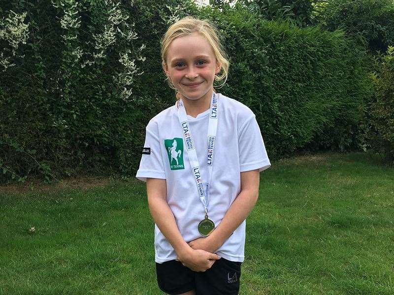 Sadie Bristow was ranked as the best 9u girls tennis player in the UK (36783274)