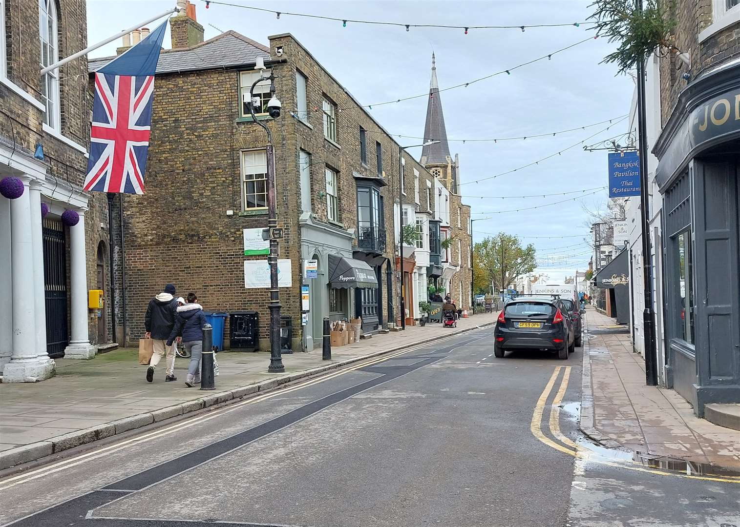 The north stretch of Deal High Street, between Stanhope Road and Union Road