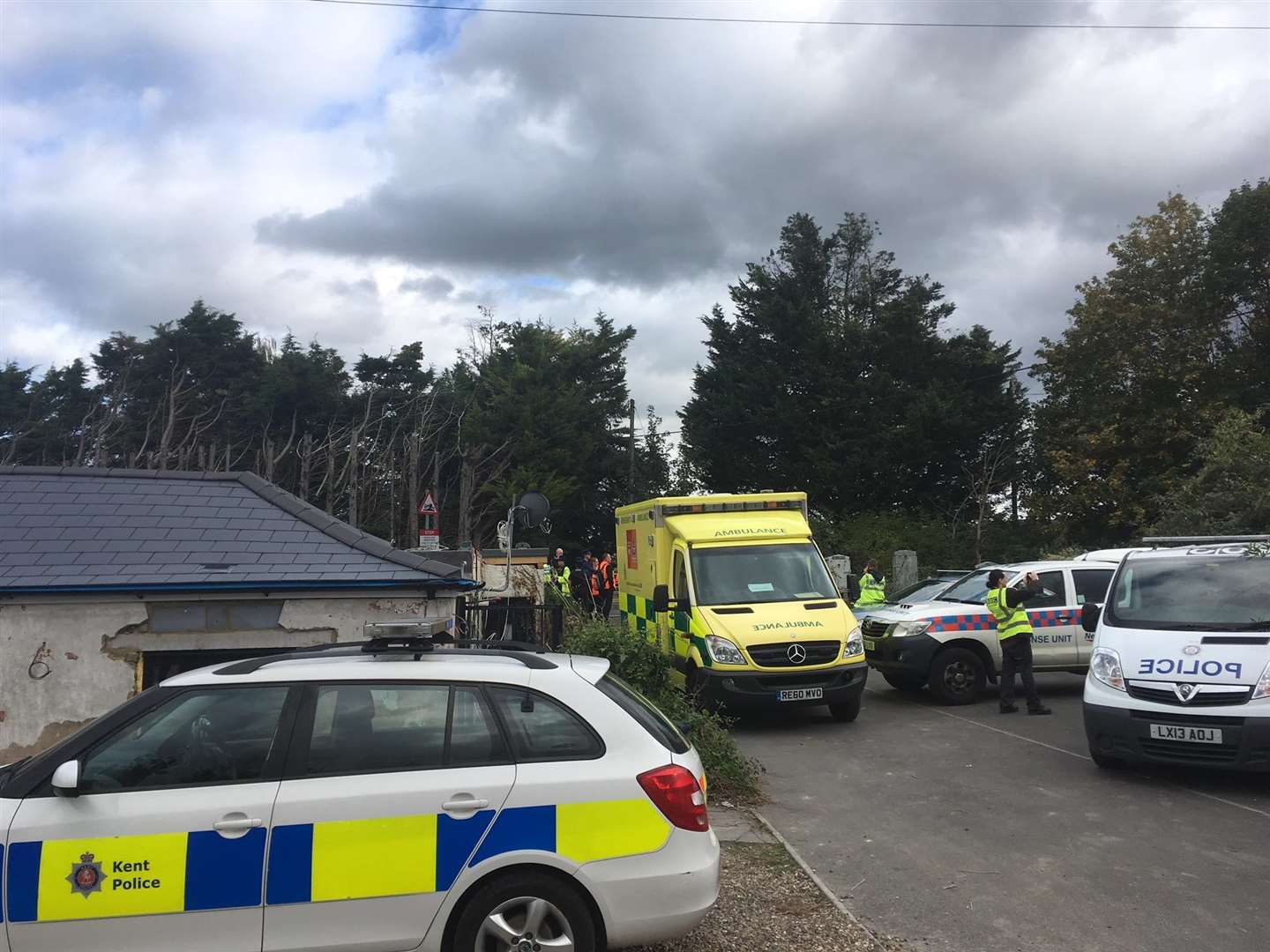 The scene at the level crossing at Halling