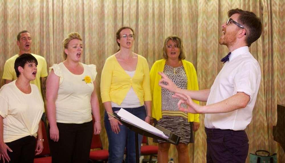 P&O's workplace choir rehearsing before their big win back in 2013.