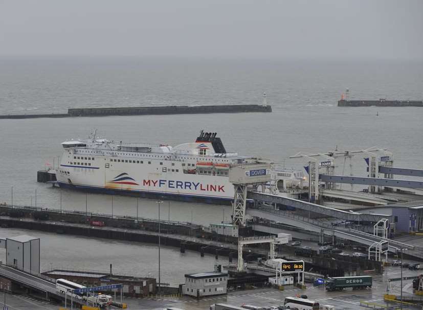 Eurotunnel must close or sell MyFerryLink within six months after a ruling by the Competition and Markets Authority