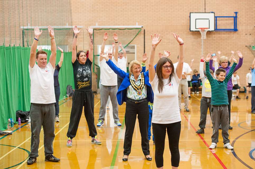 The Mayor joined children on the Discovery Day with an aerobic warm up