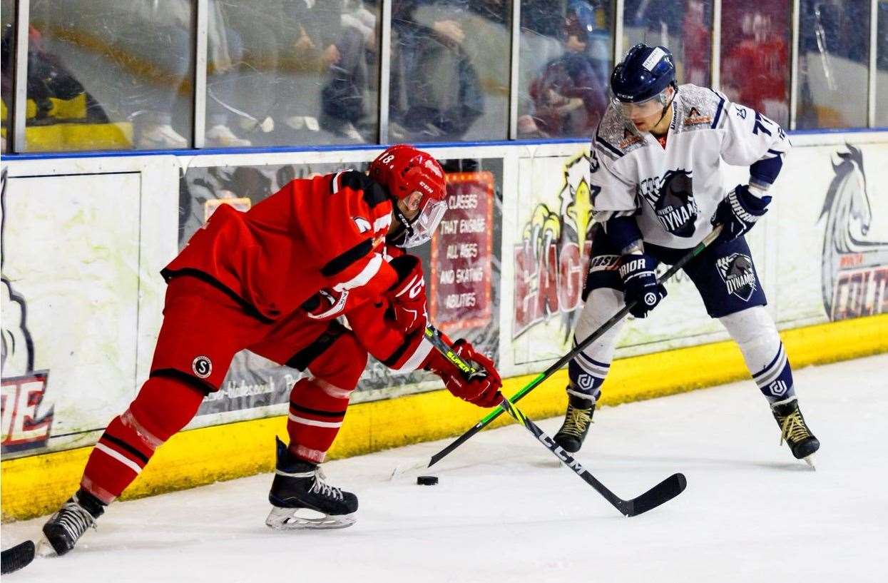 Invicta Dynamos up against Streatham in Gillingham Picture: David Trevallion