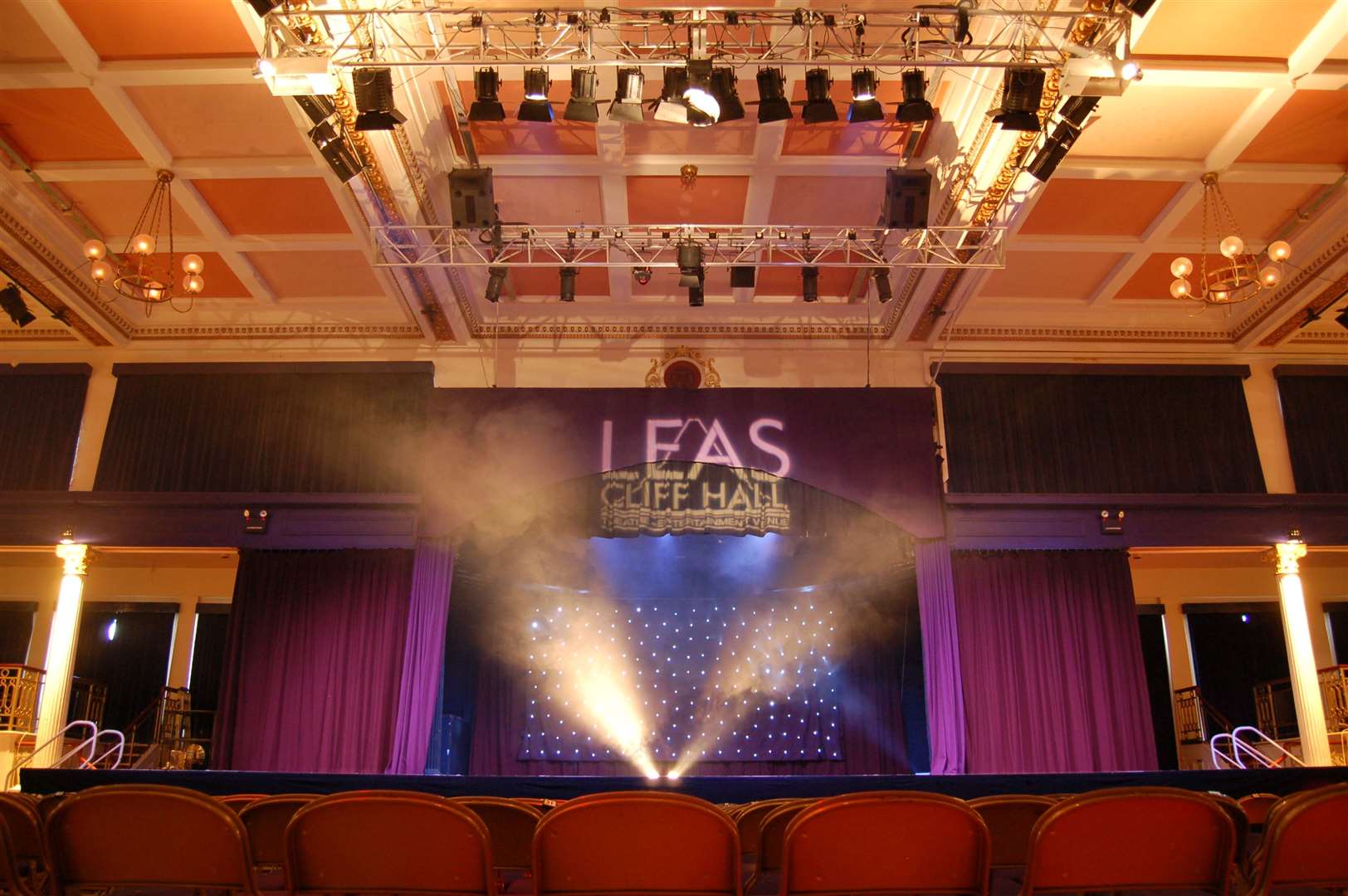 Leas Cliff Hall, Folkestone. Interior of building. Credit: Leas Cliff Hall (6647918)