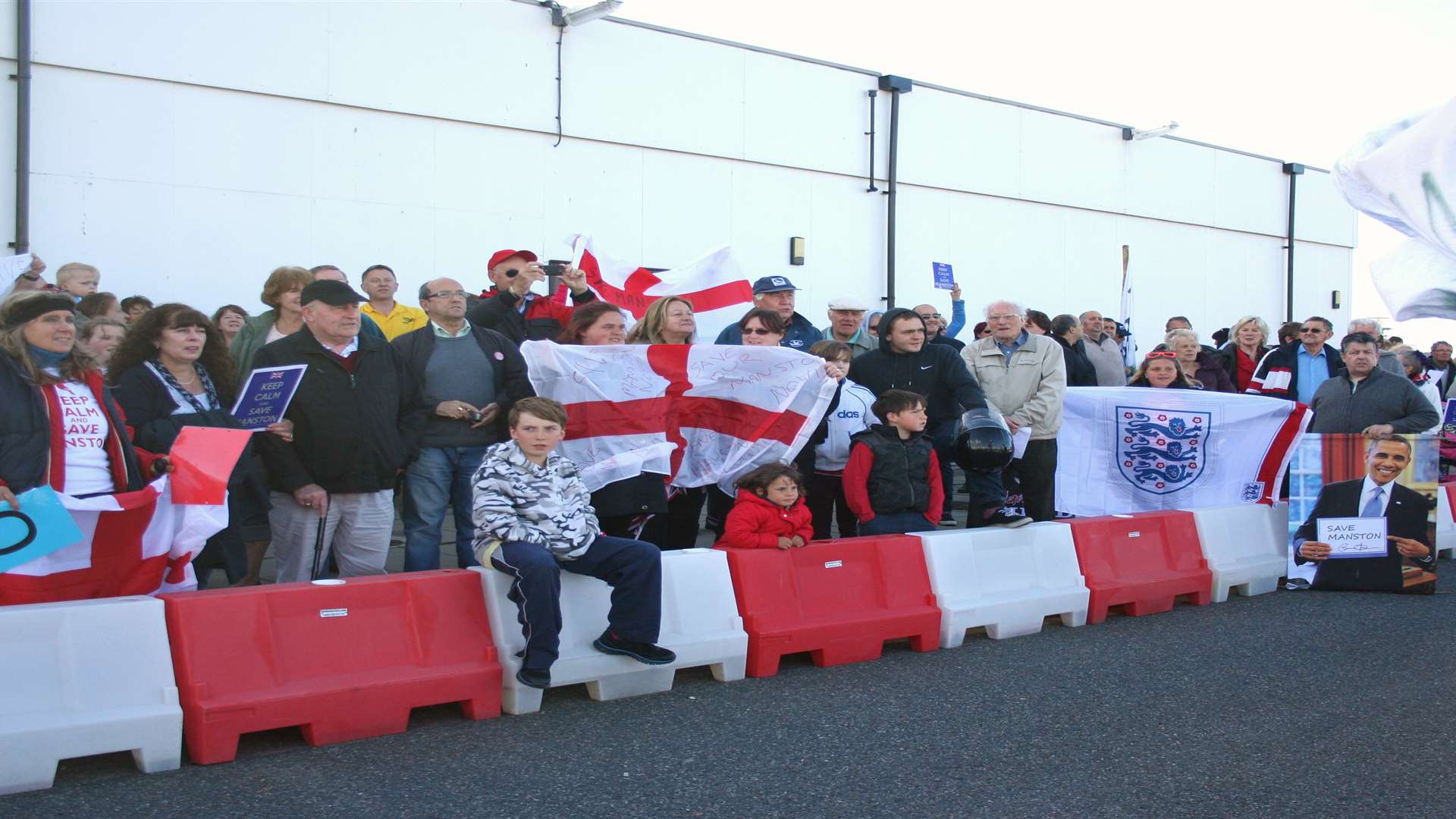 Crowds of supporters line up outside Manston Airport in a peaceful protest.