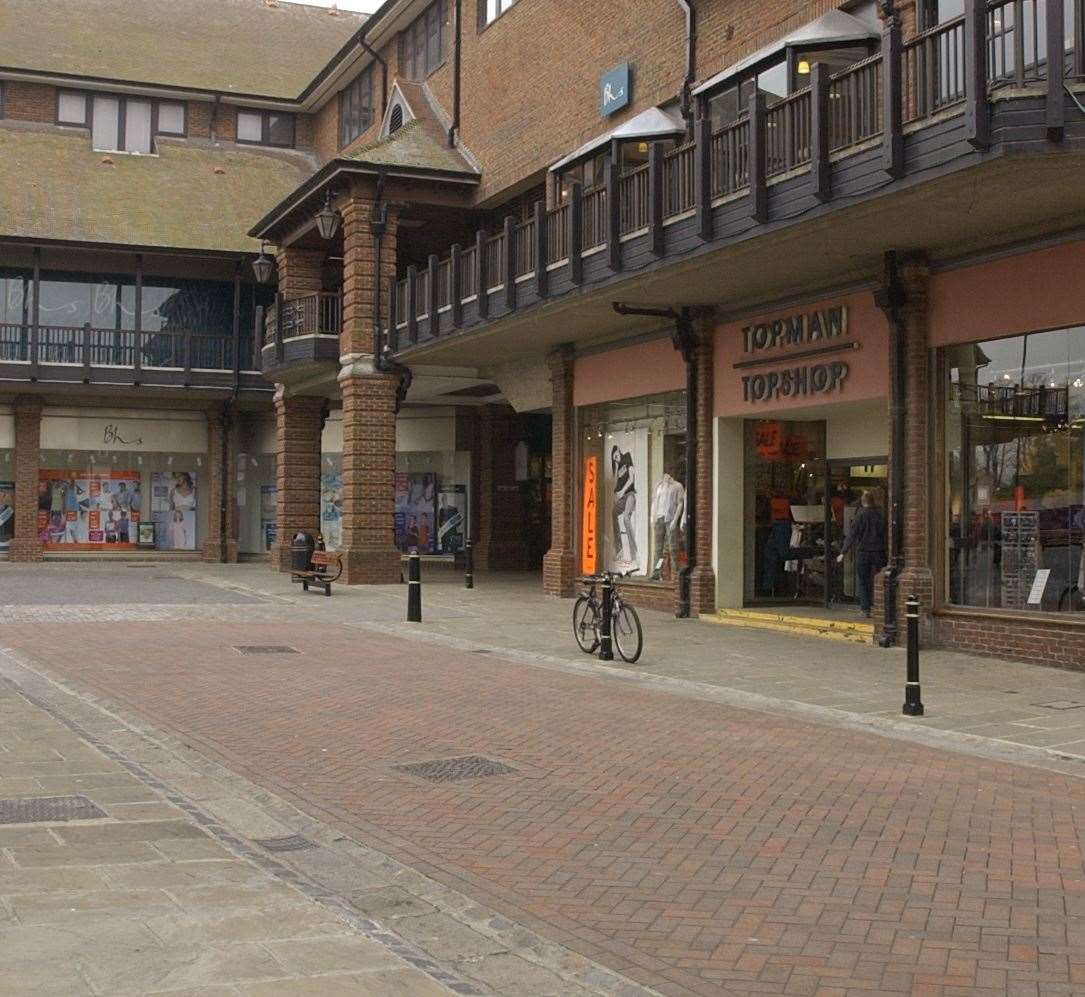 Before it moved to Whitefriars in Canterbury, Topshop had a unit in the Marlowe Arcade, which can be seen here in 2002. Swarovski stands in its place today