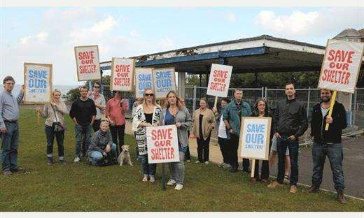 Kate Harrison and Jennifet Oyston-Chapman at a former protest (3973451)