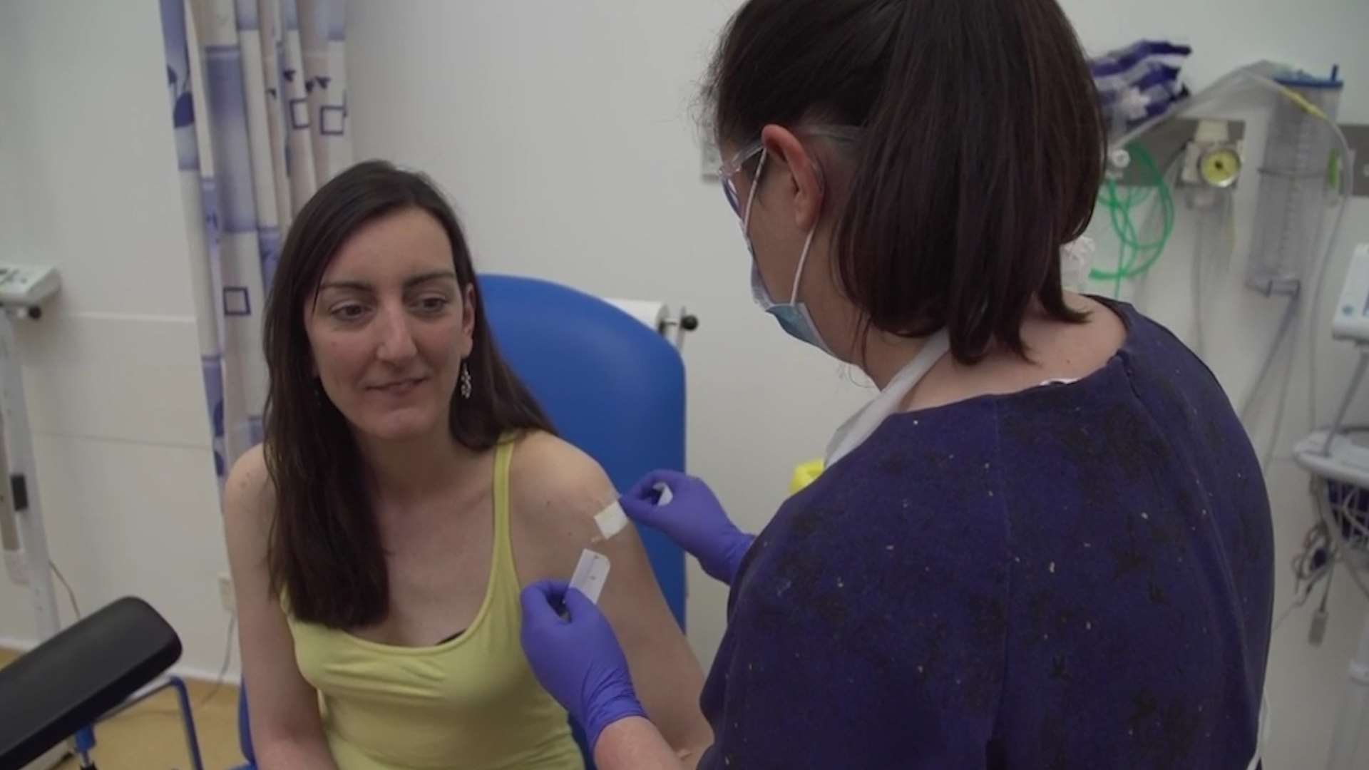 Microbiologist Elisa Granato being injected as part of human trials in the UK for a coronavirus vaccine as Oxford University vaccine trial for Coronavirus begins (PA)