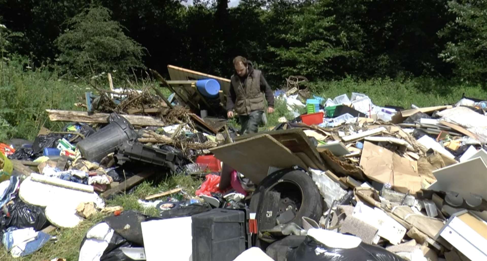 Jos Brynmor-Jones' farm became a fly-tipping hotspot