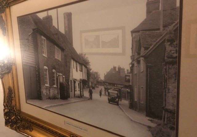 With such a long, proud history, it’s good to see the walls decorated with a number of black and white photographs celebrating times gone by