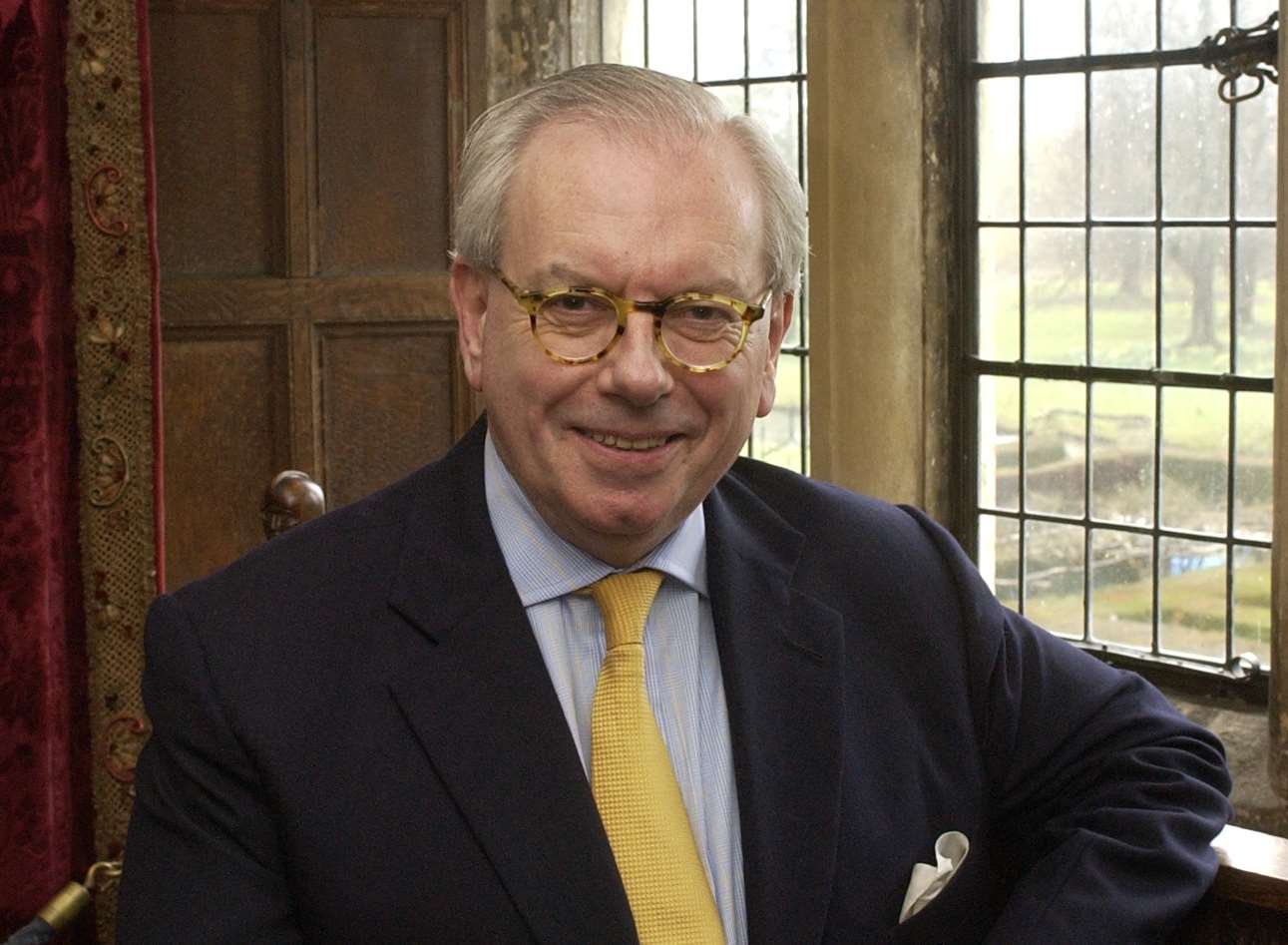 TV historian David Starkey adds voice to traveller site chorus of ...