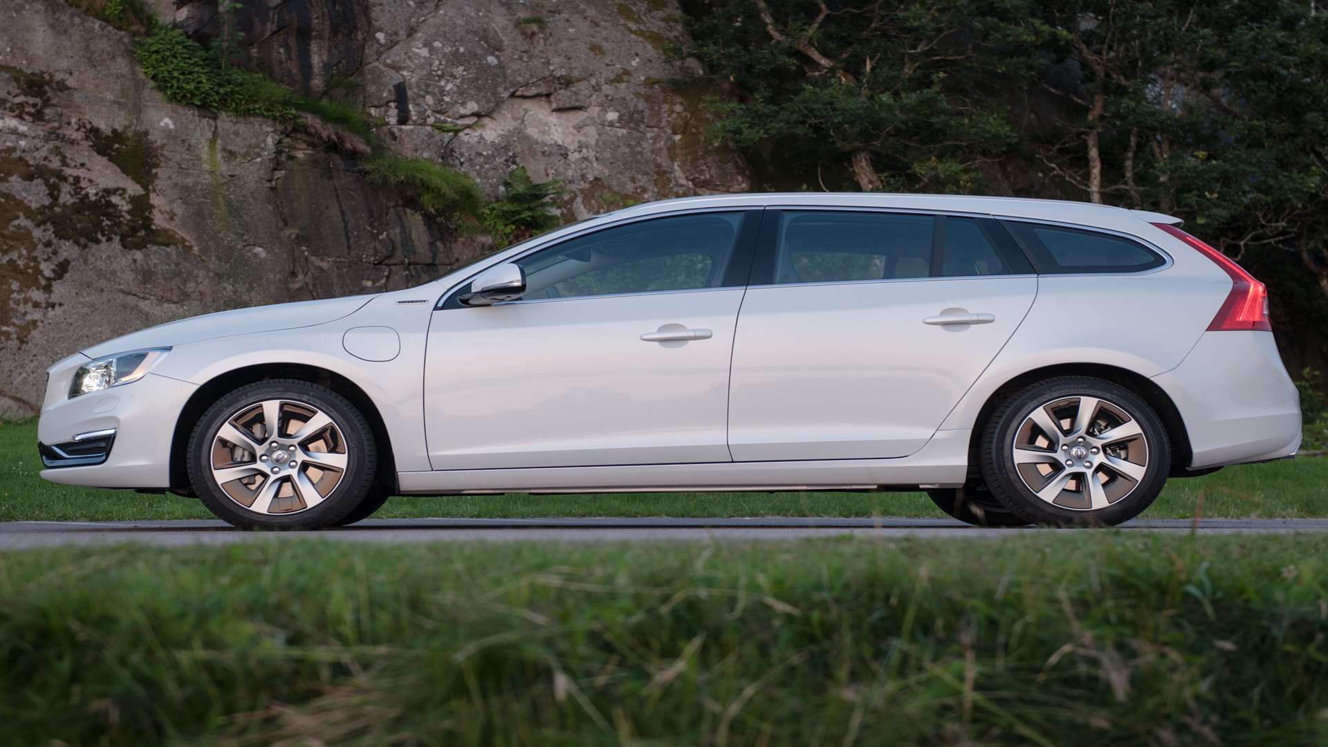 The V60 is a bit of a looker, even for an estate