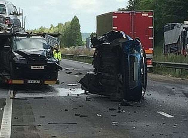 A car came of the transporter, picture Kent 999s