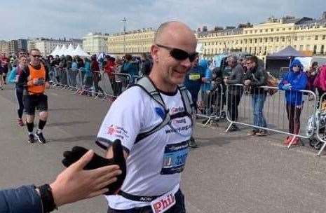 Phil Sweatman at the Brighton Marathon