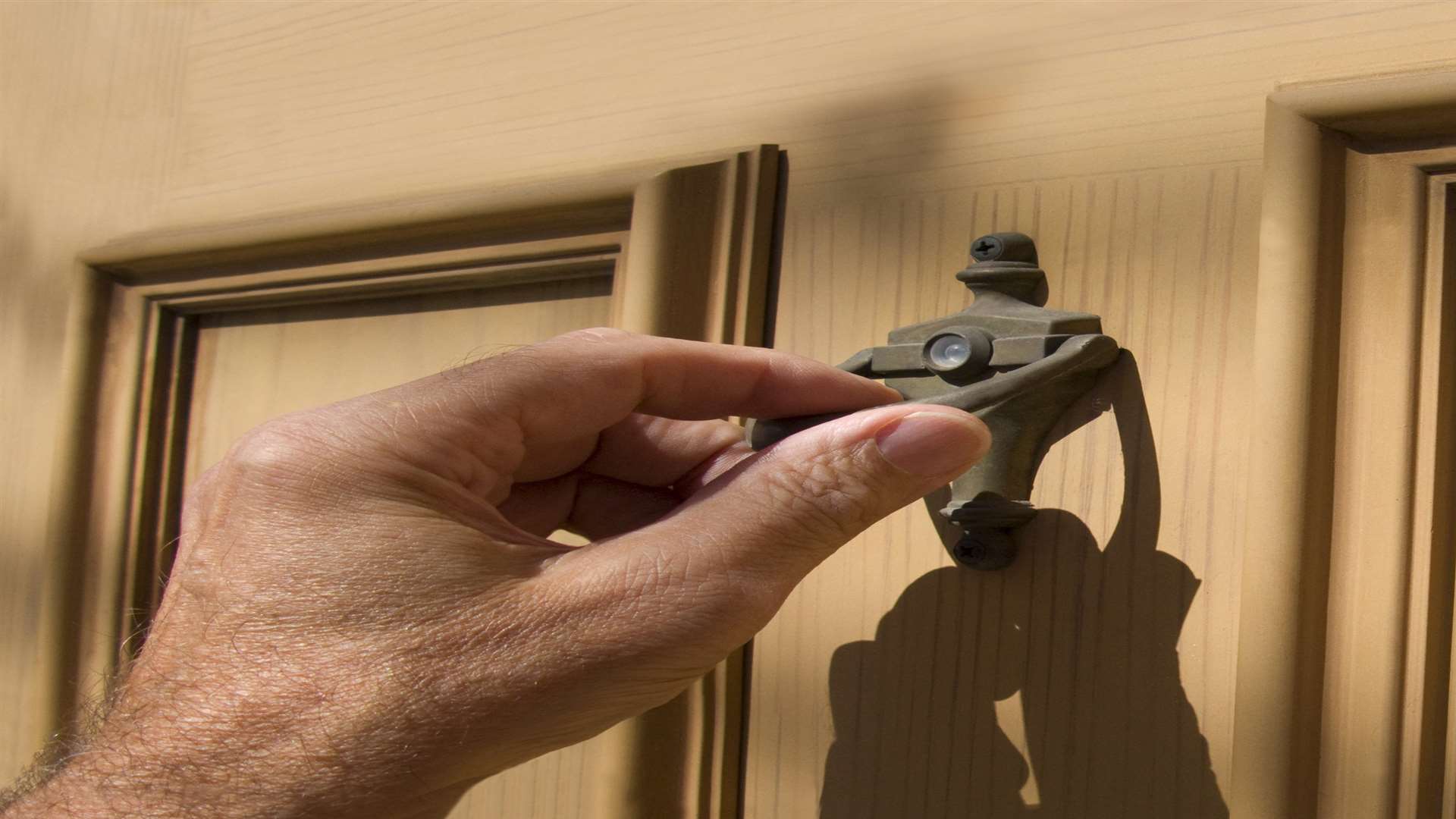 Kent Police is reminding people to beware of bogus callers