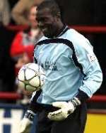 Kelvin Jack became Gillingham's seventh summer signing. Picture courtesy Dundee Evening Telegraph