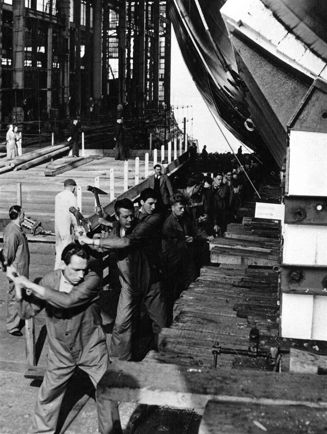 Work being carried out on HMS Ocelot at the dockyard