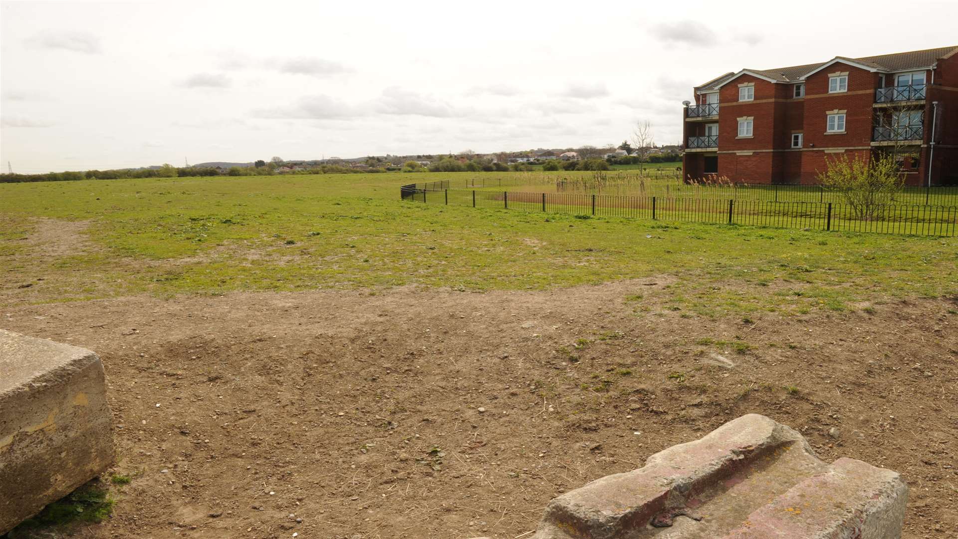 Dalefield Way, Gravesend before construction