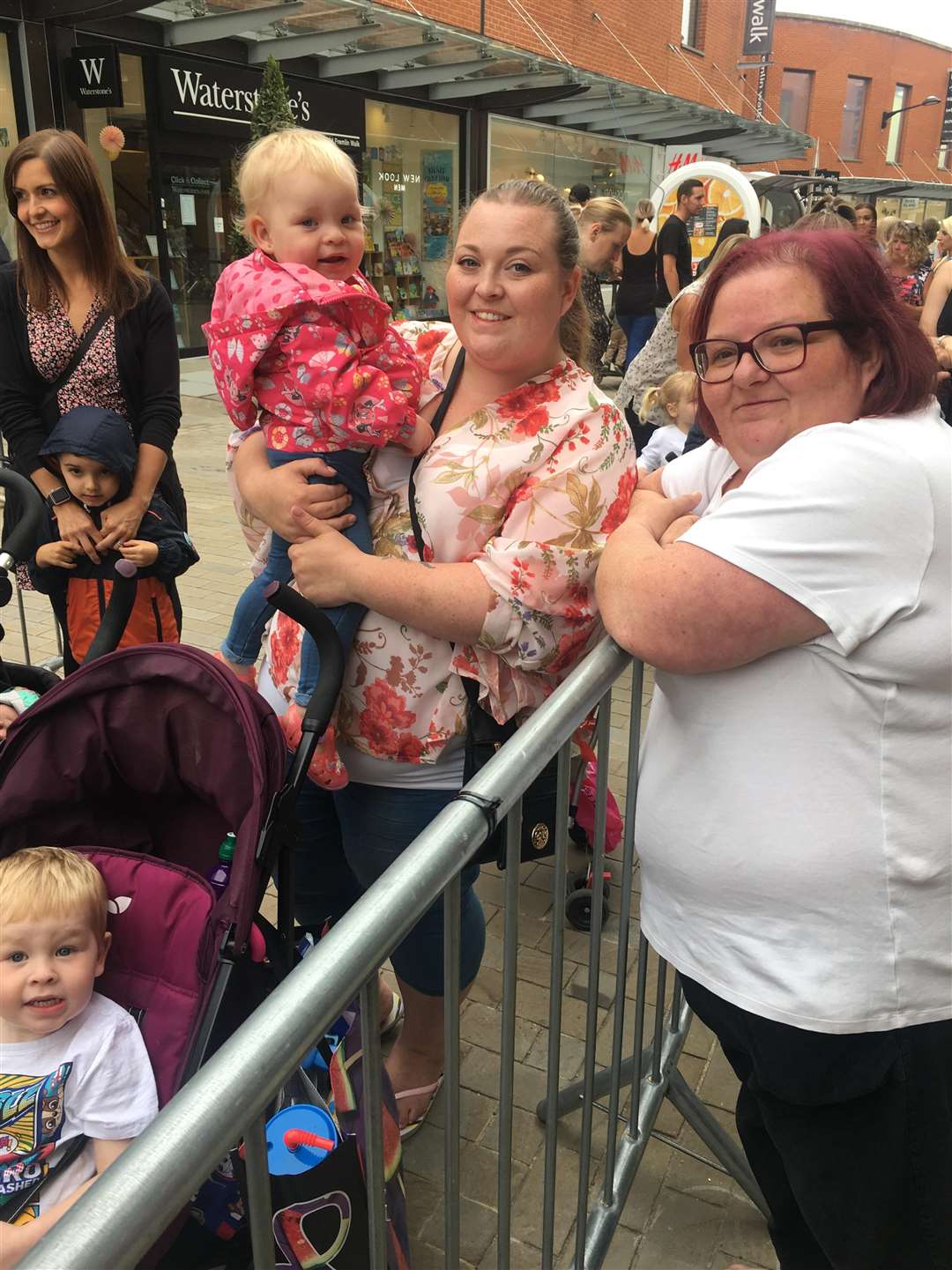 Zoe Matthews (right) with daughter Heather Scott holding Arya, 1, and Logan, 3, bottom left. (3034308)