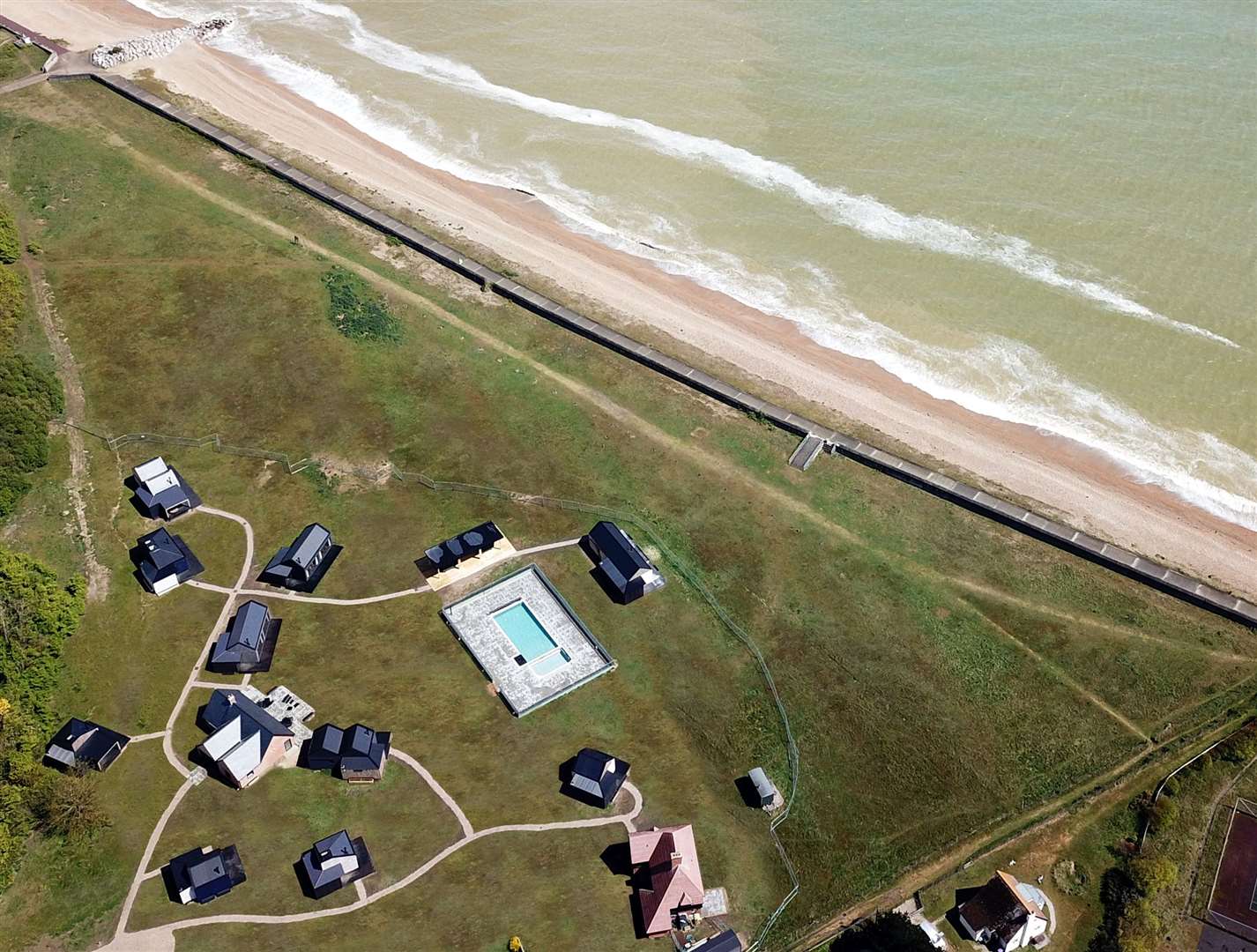 Cabü by the sea from above (11383593)