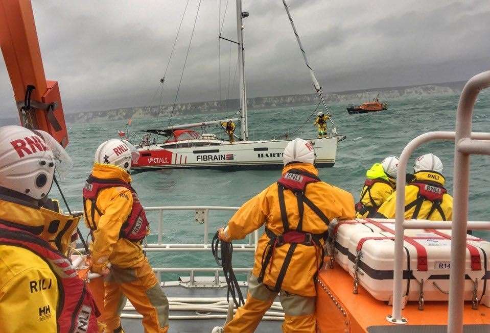 View of the casualty and Dungeness lifeboat from Dover lifeboat. Credit:RNLI/John Miell