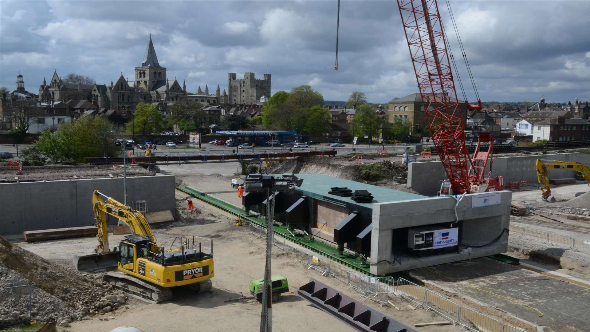 The underpass being installed. Photo: Spikesfotos