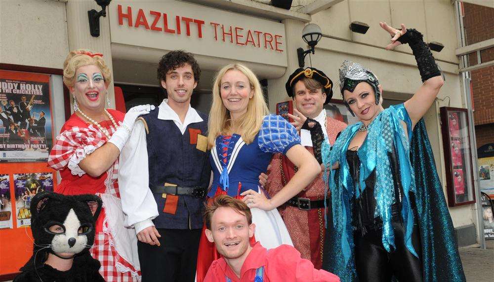 The cast of Dick Whittington at the Hazlitt in Maidstone