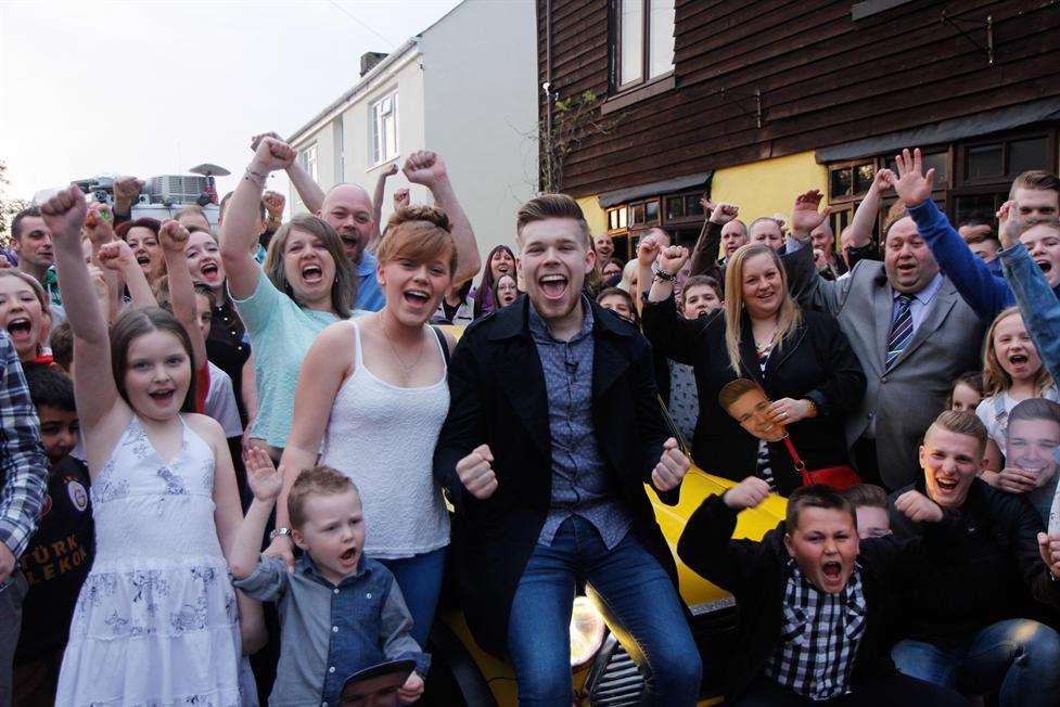 Jamie with fans outside The Barge pub