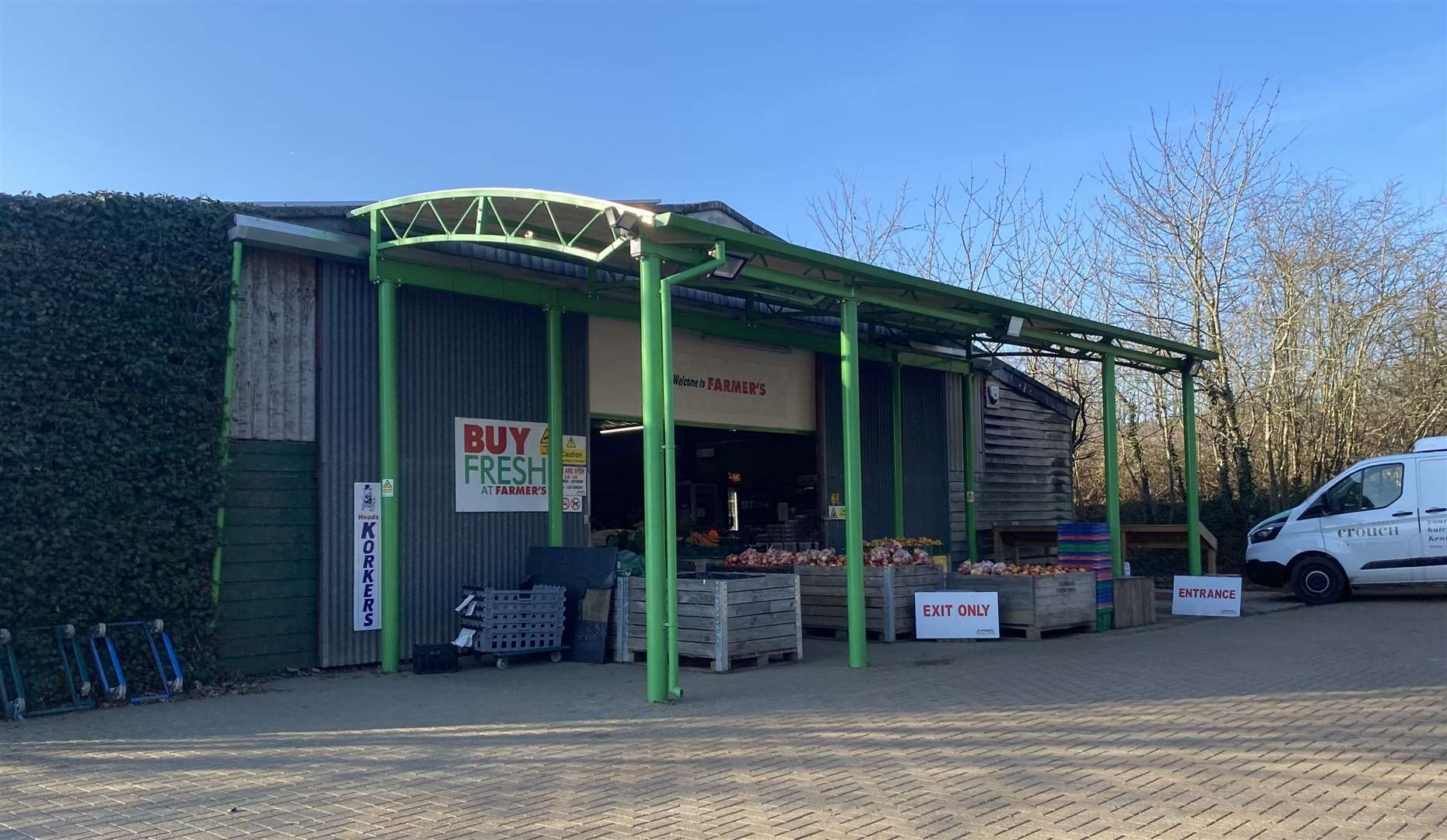 Farmer's Farm Shop in Tonbridge Road, Teston