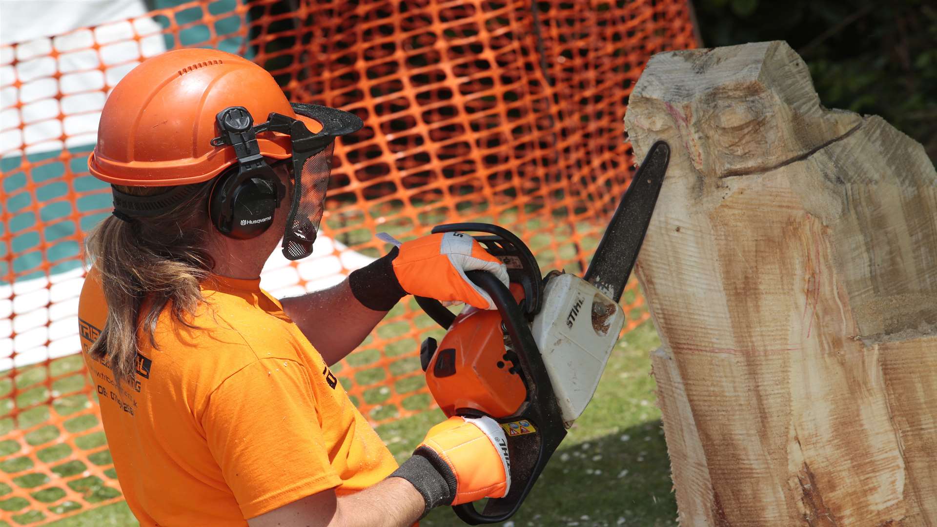 Steve Andrews at work on his owl