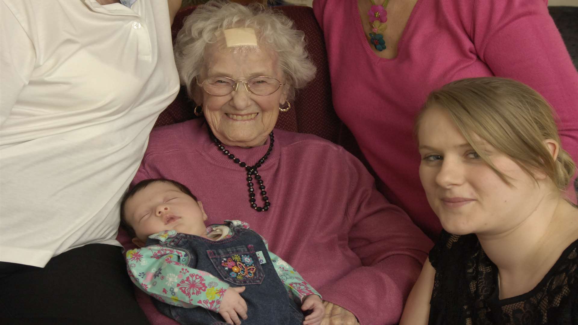 Kathleen with Amanda Clayson, 21, and one-month-old Abby Thomas