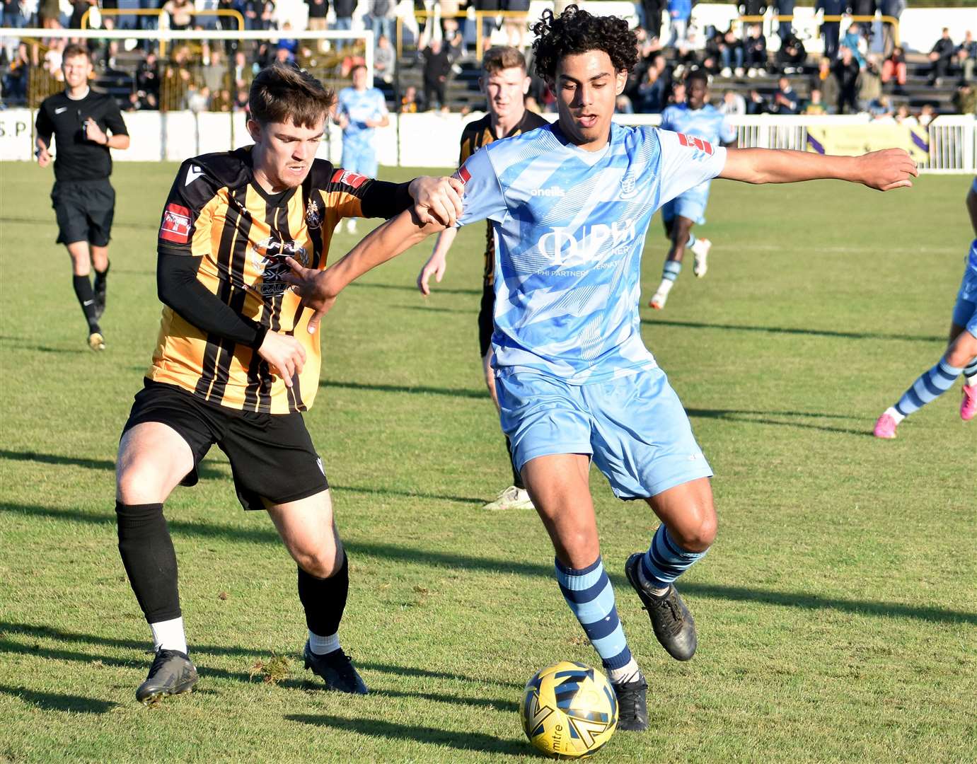 Invicta’s Kane Penn closes down an away player. Picture: Randolph File